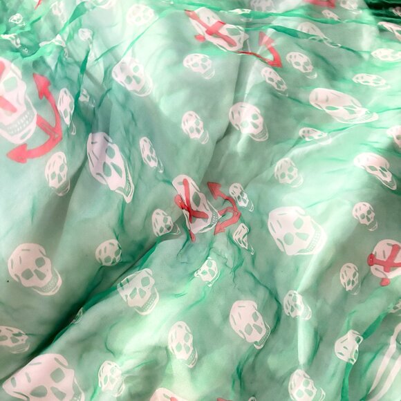 ALEXANDER McQUEEN Skull Anchor Silk Scarf - Green - Picture 1 of 2